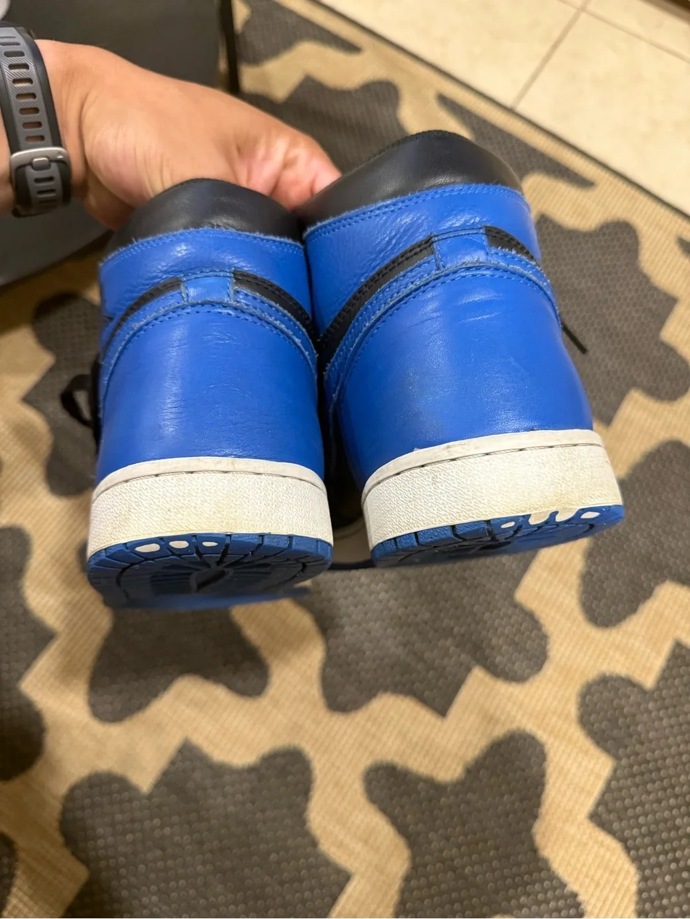 Jordan size 10